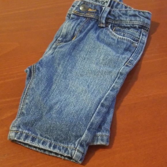 18M toddler Levi's blue jeans - Picture 2 of 4